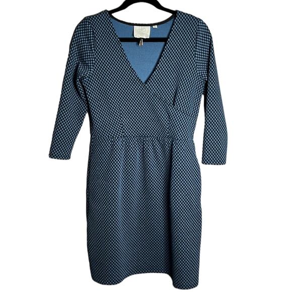 HD in Paris Blue and Black Wrap Dress With 3/4 Length Sleeves Size Small - Picture 1 of 7